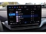 Volkswagen ID.4 Pro Limited Edition Plus 77 kWh 282PK / 210kW, LED Matrix IQ.Light, panoramadak, achteruitrijcamera, voorstoelen verwarmbaar met massagefunctie, dodehoekdetectie (Side Assist), Apple Carlay & Android Auto, draadloos telefoon laden, elektr. uitklapbare trekhaak, kyless Entry & Go, 19'' LMV 'Bergen'