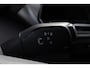 Volkswagen ID.4 Pro Limited Edition Plus 77 kWh 282PK / 210kW, LED Matrix IQ.Light, panoramadak, achteruitrijcamera, voorstoelen verwarmbaar met massagefunctie, dodehoekdetectie (Side Assist), Apple Carlay & Android Auto, draadloos telefoon laden, elektr. uitklapbare trekhaak, kyless Entry & Go, 19'' LMV 'Bergen'