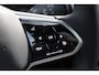 Volkswagen ID.4 Pro Limited Edition Plus 77 kWh 282PK / 210kW, LED Matrix IQ.Light, panoramadak, achteruitrijcamera, voorstoelen verwarmbaar met massagefunctie, dodehoekdetectie (Side Assist), Apple Carlay & Android Auto, draadloos telefoon laden, elektr. uitklapbare trekhaak, kyless Entry & Go, 19'' LMV 'Bergen'