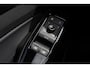 Volkswagen ID.4 Pro Limited Edition Plus 77 kWh 282PK / 210kW, LED Matrix IQ.Light, panoramadak, achteruitrijcamera, voorstoelen verwarmbaar met massagefunctie, dodehoekdetectie (Side Assist), Apple Carlay & Android Auto, draadloos telefoon laden, elektr. uitklapbare trekhaak, kyless Entry & Go, 19'' LMV 'Bergen'
