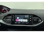 Peugeot 308 1.2 PureTech Blue Lease Premium | Apple carplay/Android auto | Navigatie | Achteruitrijcamera | Cruise control | Airco automatisch |
