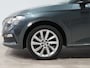 Skoda Scala 1.0 TSI 110pk DSG Clever Clima Camara Navi via App 17"velgen Privacy glass 173
