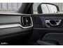 Volvo V60 2.0 T6 Recharge AWD R-Design Plug-in Hybrid | Panorama dak | Zwenkbare trekhaak | Memory |