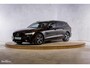 Volvo V60 2.0 T6 Recharge AWD R-Design Plug-in Hybrid | Panorama dak | Zwenkbare trekhaak | Memory |