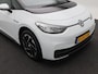 Volkswagen ID.3 Pro 58 kWh 204 Pk | Stoelverwarming | Adaptive cruise | Parkeer Sensoren | CarPlay | Navigatie | Climatronic | 18 Inch | 61.310 Km !!