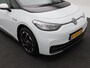 Volkswagen ID.3 Pro 58 kWh 204 Pk | Stoelverwarming | Adaptive cruise | Parkeer Sensoren | CarPlay | Navigatie | Climatronic | 18 Inch | 61.310 Km !!