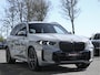 BMW X5 xDrive50e 489pk M-Sportpakket M Brooklyn Grau Pano Skylounge Comf-Zetels H&K Tr-Haak VOL!