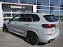 BMW X5 xDrive50e 489pk M-Sportpakket M Brooklyn Grau Pano Skylounge Comf-Zetels H&K Tr-Haak VOL!