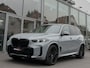BMW X5 xDrive50e 489pk M-Sportpakket M Brooklyn Grau Pano Skylounge Comf-Zetels H&K Tr-Haak VOL!