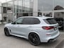 BMW X5 xDrive50e 489pk M-Sportpakket M Brooklyn Grau Pano Skylounge Comf-Zetels H&K Tr-Haak VOL!
