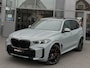 BMW X5 xDrive50e 489pk M-Sportpakket M Brooklyn Grau Pano Skylounge Comf-Zetels H&K Tr-Haak VOL!