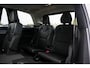 Volvo XC90 T8 Plug-in hybrid AWD | Ultra Dark | Luchtvering | Stoelventilatie | Nappa Leder | Massagefunctie | Panoramadak | Head-up Display | Harman Kardon audio systeem | 7 Zitplaatsen | Rondomzicht Camera | Apple CarPlay |