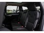 Volvo XC90 T8 Plug-in hybrid AWD | Ultra Dark | Luchtvering | Stoelventilatie | Nappa Leder | Massagefunctie | Panoramadak | Head-up Display | Harman Kardon audio systeem | 7 Zitplaatsen | Rondomzicht Camera | Apple CarPlay |