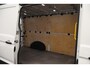 Volkswagen Crafter 35 2.0 TDI L3H2 DSG 3-Zits, Camera, Luchtvering, Trekhaak, Apple Carplay