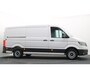 Volkswagen Crafter 35 2.0 TDI L3H2 DSG 3-Zits, Camera, Luchtvering, Trekhaak, Apple Carplay