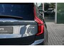 Volvo XC90 2.0 T8 Plug-in hybrid AWD Plus Bright | Adaptieve luchtvering met Four-C Technologie | Panoramadak | Head-up Display | Harman Kardon audio systeem | 7 Zitplaatsen | Rondomzicht Camera | Apple CarPlay |