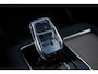 Volvo XC90 2.0 T8 Plug-in hybrid AWD Plus Bright | Adaptieve luchtvering met Four-C Technologie | Panoramadak | Head-up Display | Harman Kardon audio systeem | 7 Zitplaatsen | Rondomzicht Camera | Apple CarPlay |