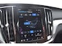 Volvo V60 B4 211PK Automaat Plus Dark | Trekhaak | ACC | Leder | Stoelverwarming | 360 Camera | 18"LMV