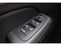 Volvo V60 B4 211PK Automaat Plus Dark | Trekhaak | ACC | Leder | Stoelverwarming | 360 Camera | 18"LMV