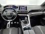 Peugeot 3008 SUV GT-Line 130pk | Navigatie | Achteruitrijcamera | Handsfree Achterklep | Climate Control | Full Led koplampen | Dodehoeksensor | Parkeersensoren v+a | Cruise Control | Armsteun | Keyless | Apple Carplay / Android Auto | DAB+ radio | Bluetooth | Donker getint glas | Trekhaak | 19" lichtmetalen velgen |