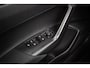 Volkswagen Taigo 1.0 TSI 110pk R-Line | Panoramadak | Achteruitrijcamera | Voorstoelen Verwarmd