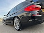 BMW 5-Serie Touring 520i High Executive SPORT AUT PANO LEER NAP VOL LUXE