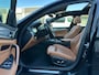 BMW 5-Serie Touring 520i High Executive SPORT AUT PANO LEER NAP VOL LUXE