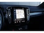 Volvo XC40 1.5 T5 Recharge R-Design|Apple carplay | stoelverwarming | trekhaak | 360 | pano |