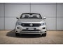Volkswagen T-Roc Cabrio 1.5 TSI 150pk DSG R-Line | Achteruitrijcamera | Voorstoelen Verwarmd | 19"  Velgen