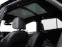 Volkswagen T-Roc 1.5 TSI DSG R-Line + Design pakket Black Automaat Panorama dak Navigatie Apple Carplay/Android Auto Climate control Adaptieve cruise control LED