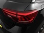 Volkswagen T-Roc 1.5 TSI DSG R-Line + Design pakket Black Automaat Panorama dak Navigatie Apple Carplay/Android Auto Climate control Adaptieve cruise control LED