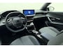 Peugeot 2008 1.2 Hybrid 145 Allure | Climate & Cruise Control | Parkeersensoren voor + achter | AppleCarplay/Android Auto |