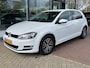 Volkswagen Golf 1.2 TSI Connected Series / Trekhaak / DSG / Navigatie / Stoelverwarming