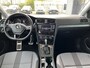 Volkswagen Golf 1.2 TSI Connected Series / Trekhaak / DSG / Navigatie / Stoelverwarming