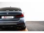BMW 5-Serie M550i xDrive Business Edition Plus B&W - Stoelventilatie/massage - BMW Laserlight - Comfort Access - soft close - Driving Assistant Professional - Remote Control Parking - Head up - Active Protection