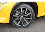 Peugeot e-208 EV GT 350 50 kWh | Camera | Stoelverwarming | Adaptive Cruise |Carplay | Navi | Climate Controle | | Achterbank in delen neerklapbaar | Achterspoiler | Achteruitrijcamera| Camera | Stoelverwarming | Adaptive Cruise |Carplay | Navi | Climate Controle |