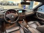 BMW 3-Serie Touring 320i Executive / SCHUIFKANTELDAK / NAP / AUTOMAAT