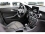 Mercedes-Benz CLA Shooting Brake 200//Stoelverwarming//Camera//Trekhaak!!
