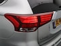 Mitsubishi Outlander 2.4 PHEV Instyle | Leder | Panorama dak | Stoelverwarming |