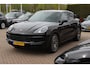 Porsche Cayenne Coupé 3.0 / 61.186 km! / Trekhaak / Camera / Panoramadak / Head-up / Luchtvering / Luxe Leder / Sportchrono / 21'' / Bose / Stuur+Stoelverwarming / Dodehoek / DAB / Cruise Control