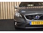 Volvo V40 1.6 T4 R-Design 150dkm 1e eig. Navi 180pk PDC All-seasons Nwe APK