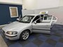 Volvo S60 2.4 / DEALER ONDERHOUDEN / AUTOMAAT / NETTE AUTO
