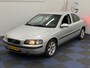 Volvo S60 2.4 / DEALER ONDERHOUDEN / AUTOMAAT / NETTE AUTO
