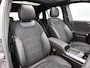 Mercedes-Benz EQA 250+ Business Solution AMG 71 kWh | Premium pakket | Trekhaak | Smartphone integratie | Panoramaschuifdak | Sportstoelen | Sfeerverlichting | 360° camera | Stuurwielpaddles gegalvaniseerd | Sierdelen in Star Pattern |