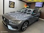 Volvo V60 2.0 B3 Momentum Automaat | 1e eig. | BTW | CarPlay