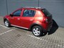 Dacia Sandero 1.6 Stepway 142377 Km Nap airco elektrisch pakket distributie 07-2025 bij 137000 km vervangen scherpe meeneem prijs