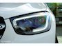 Mercedes-Benz GLC 300e 4MATIC Business Solution | Massage | Stoelverw. | Trekhaak | Camera | Elec stoelen | CarPlay | LED | Facelift | Matrixled