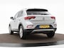 Volkswagen T-Roc 1.0 TSI 110pk Life · Camera · Apple/Android Car Play · P-Sensoren · Airco · Navigatie · 16'' Inch ·