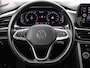 Volkswagen T-Roc 1.0 TSI 110pk Life · Camera · Apple/Android Car Play · P-Sensoren · Airco · Navigatie · 16'' Inch ·