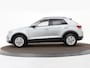 Volkswagen T-Roc 1.0 TSI 110pk Life · Camera · Apple/Android Car Play · P-Sensoren · Airco · Navigatie · 16'' Inch ·